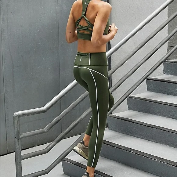 Free People You’re A Peach Leggings in Secret Moss - Picture 1 of 7